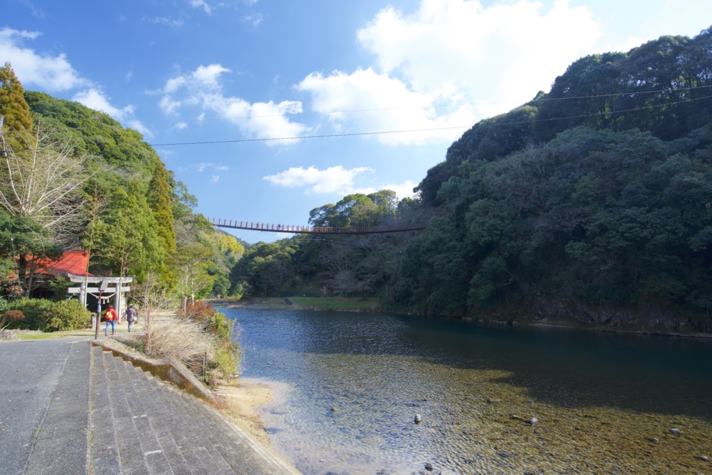 熊本・球磨川・ラフティング ラフティングファミリーコース 急流 3歳から参加OK！午前コース！午後コース有り！アソビュ