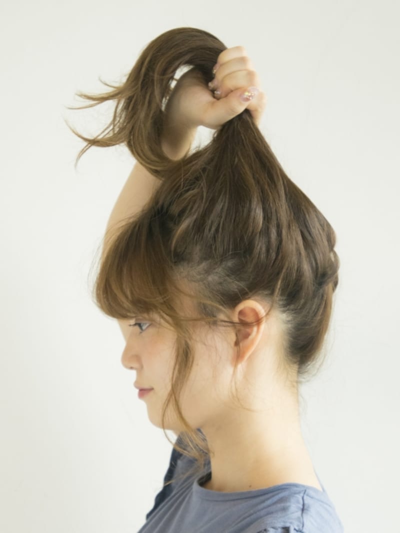 子どもにおすすめの髪型はお団子2つヘア!浴衣や帽子にも似合う浴衣ヘアアレンジAll About