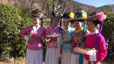 1200000以上の無料部族の女性&女性画像 - Pixabay