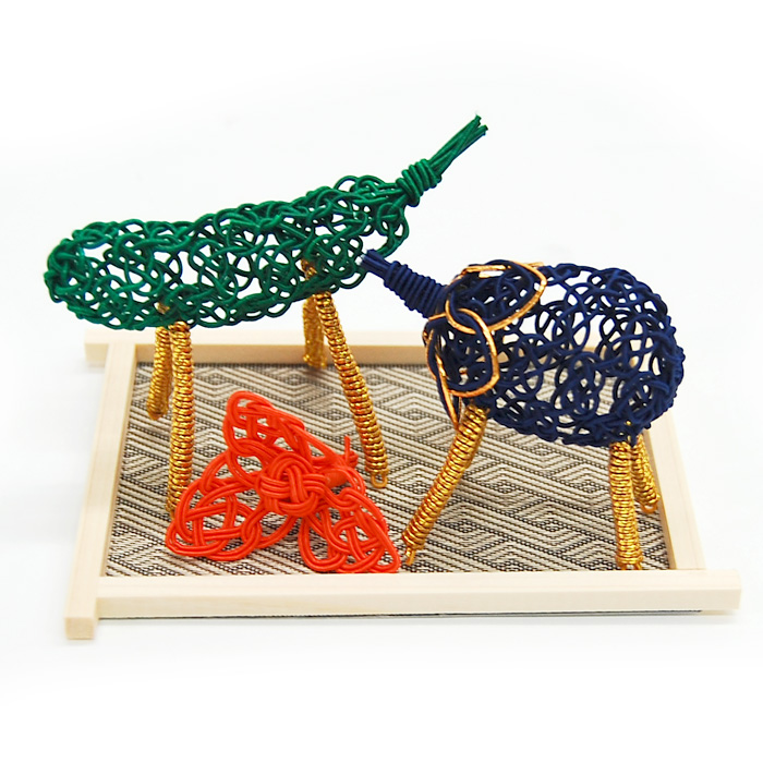 5世代にわたるチャム家が伝統工芸の「火を守り続ける」