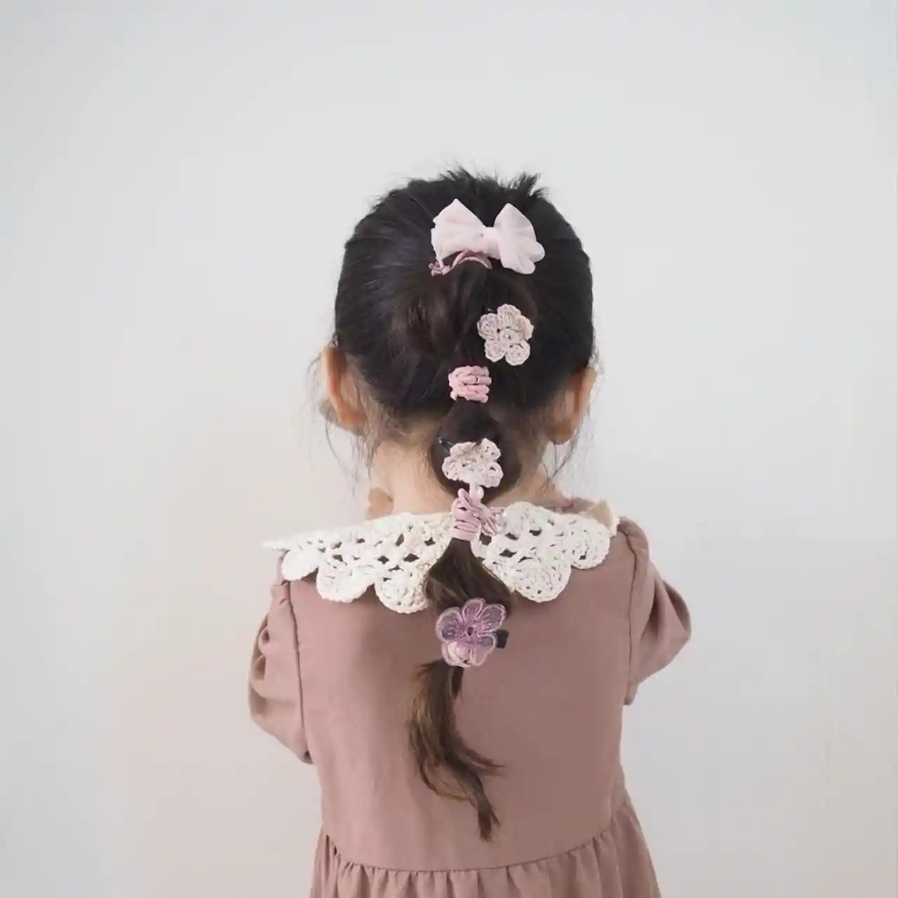 キッズダンスの簡単ボブ髪型7種！くるりんぱや三つ編みで崩れにくい♪kosodate LIFE 子育てライフ