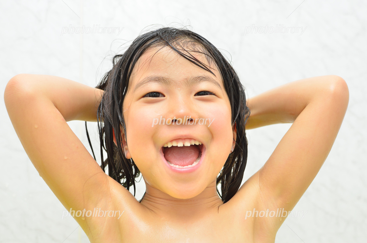 387 子供 風呂 日本人 Stock Photos, High-Res Pictures, and Images - Getty Images