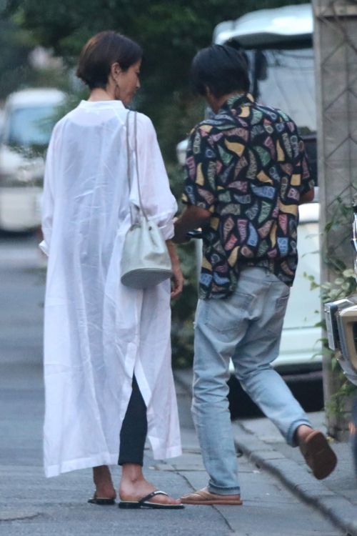 宮沢りえの“娘”近藤華 「三井のリハウス」でＣＭで共演で一躍脚光「かわいい」「最強」 - スポーツ報知