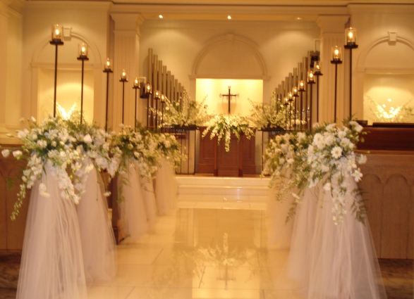 会場装花実例集♪公式 南蔵王・聖ペトロ教会福山市のチャペル結婚式場