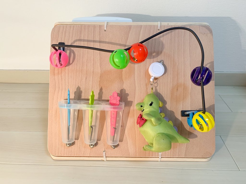 赤ちゃんのおもちゃを身近なもので手作りしてみよう!ひっぱり放題おもちゃ♪コモドライフ