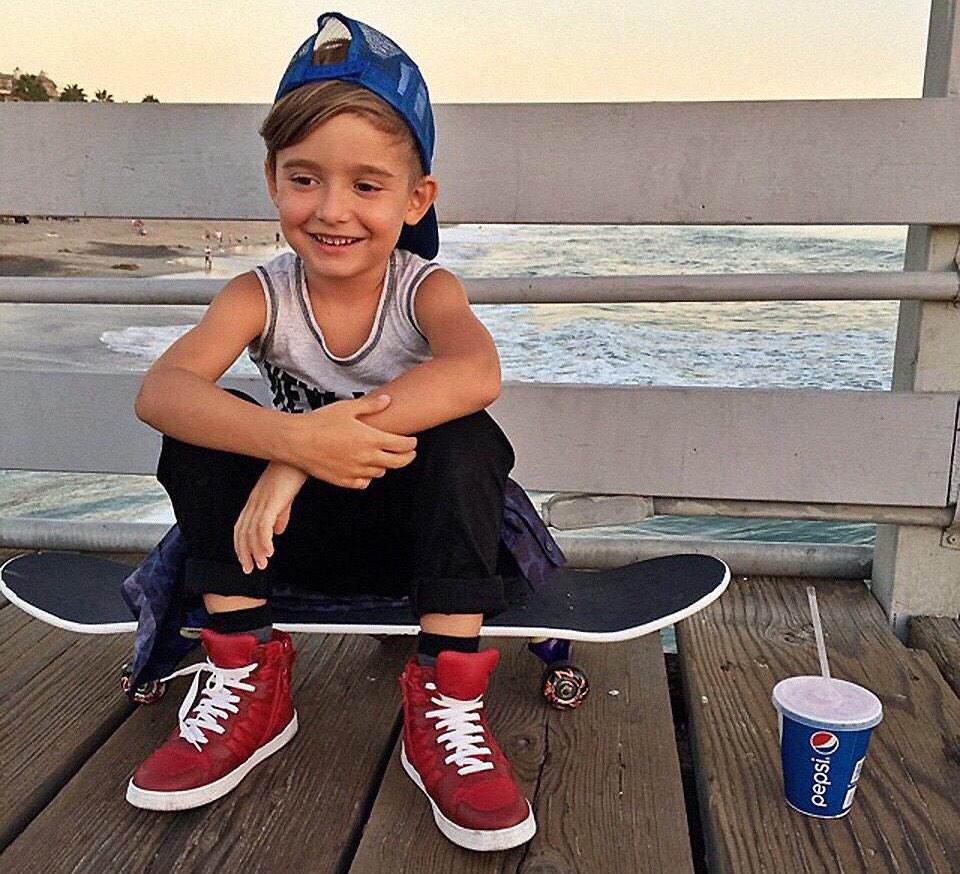 可愛い外国人キッズ