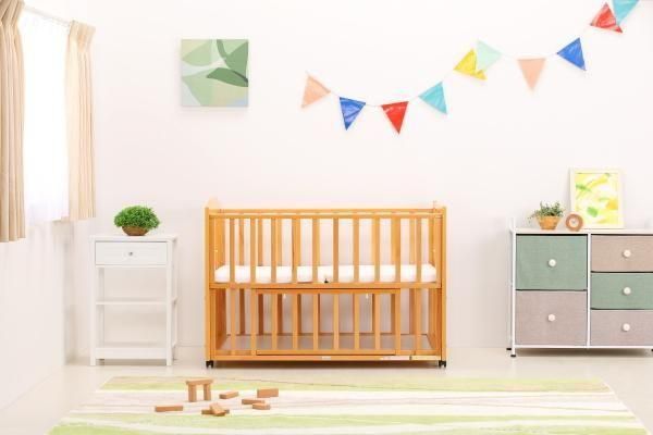 和室にベッドを置きたい人必見！「小上がりのフローリング調ベッド」