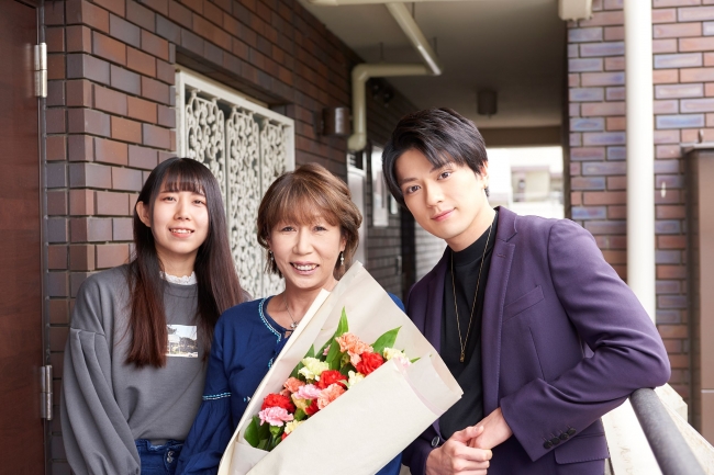 新田真剣佑と眞栄田郷敦の母親・玉美は元芸妓で超美人!離婚理由も詳しく!まゆたんの裏話