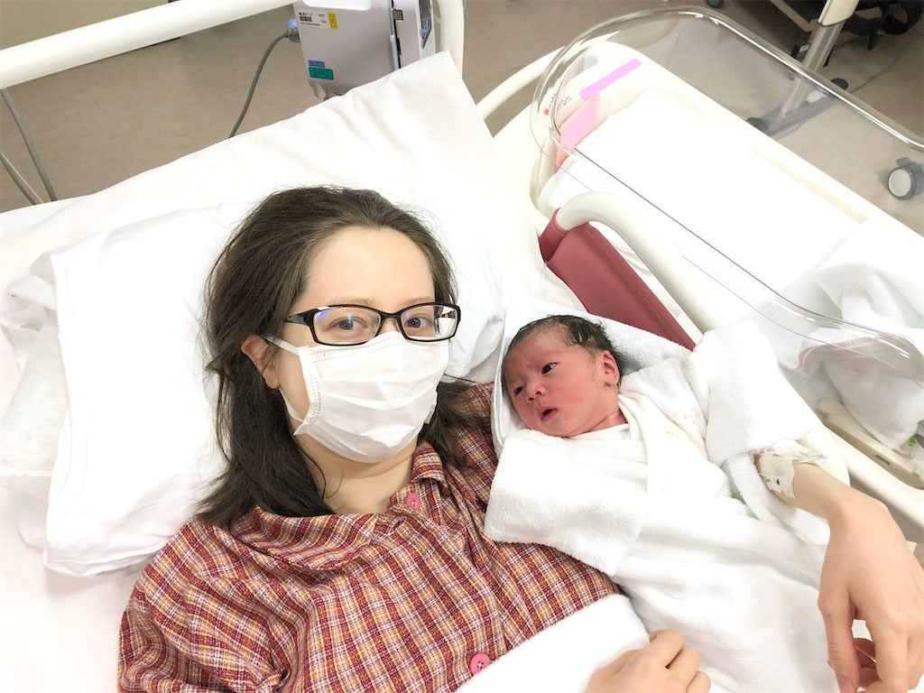 池田春香さんのインスタグラム写真 -池田春香Instagram 「このイラストをツイッターで見て遠距離恋愛の励みにしてくださっていた、カップルの方が本日ご夫婦になられたそうで、自分は何もしてないけどすごく嬉しいです！おめでとうございます🌸池田春香illustration