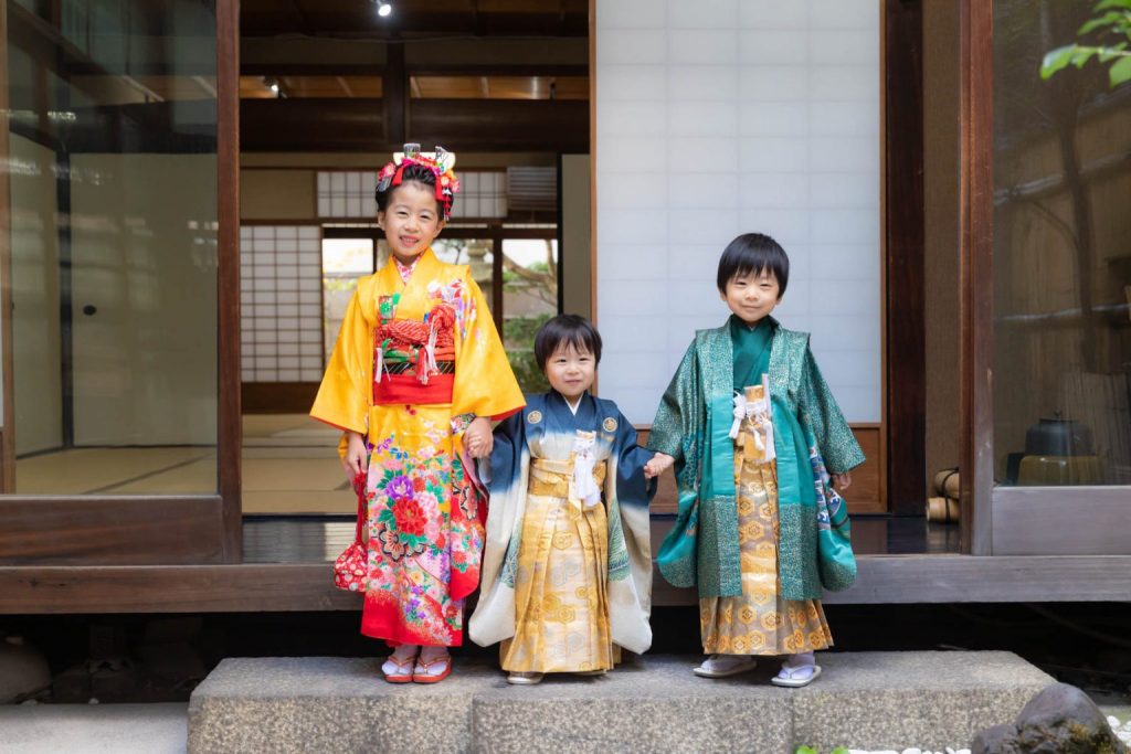 女の子の七五三はいつお祝いする？おすすめの時期と衣装LOVEGRAPH JournalLOVEGRAPH Journal