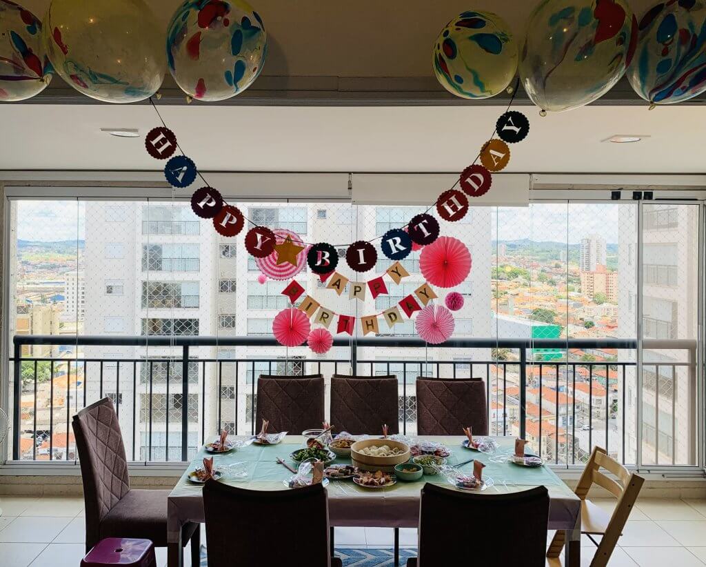 がんばらなくてもいい。気楽にたのしむ誕生日会アイディア ～ homealの専門家にきく🥕 – homeal ホーミール 家族向け冷凍宅配サービス