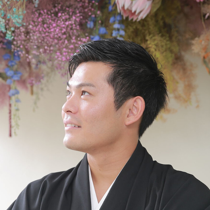 結婚式で男性が和装をするときのタイミングや種類・費用を徹底解説！必要な小物も紹介 – THE KIMONO SHOP