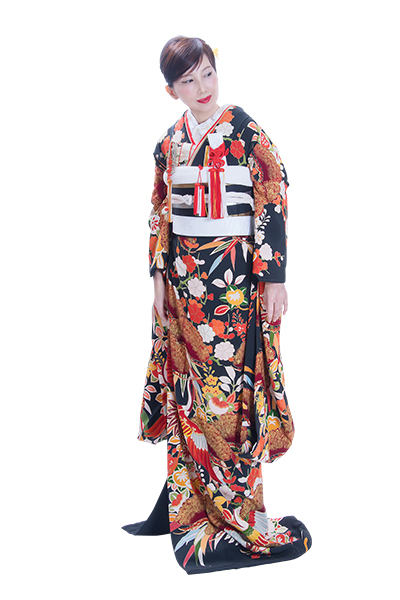引き振袖と打掛の違い・成人式用と花嫁衣装用振袖の違いオリフリ