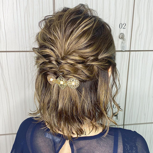 セルフヘアアレンジ 時短で嬉しい！簡単ハーフアップヘアアレンジ スタジオオレンジ- YouTube