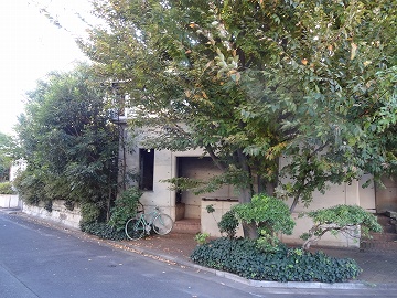 動画 建築家 阿部勤の自邸「中心のある家」の美しい内部空間エクスナレッジ・オンライン知識が深まる、世界が広がる