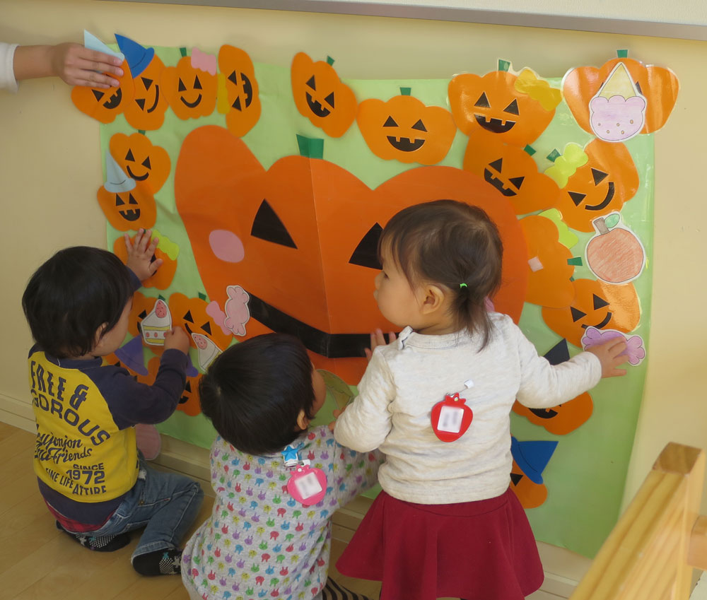 子供と楽しむおうちハロウィンパーティー♪ガラス食器ブランド ADERIAアデリア