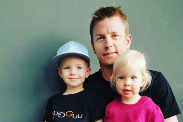 キミ・ライコネンと家族のバーレーンGP:F1恋人奥様家族写真 etc. : F1通信