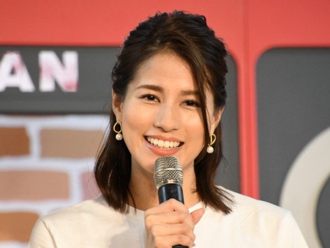 結婚発表の永島優美アナ、美しいドレス姿 元“めざまし”ファミリー岡副麻希が祝福 - エンタメ - ニュース クランクイン