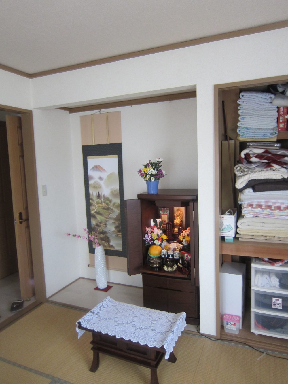 床の間とは？意味や役割、タブーやマナー、有効に使う方法を解説 アットホーム 住まい・不動産のお役立ち情報＆ツール