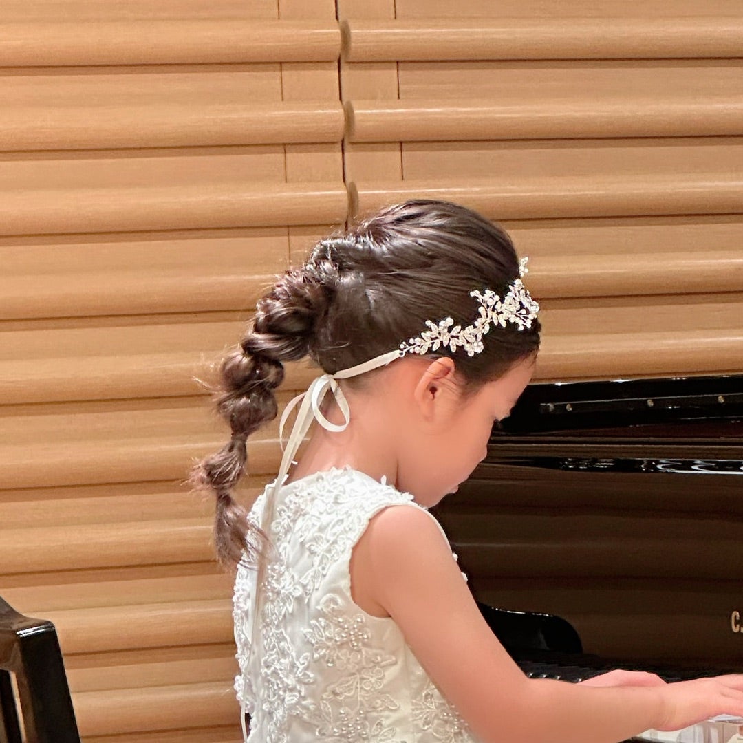 ピアノ発表会 女の子 カチューシャ 髪型やり方TikTok
