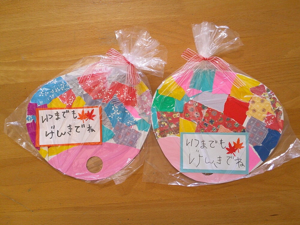 保育士監修 1・2歳児向け 敬老の日に手作り花束を送ろう