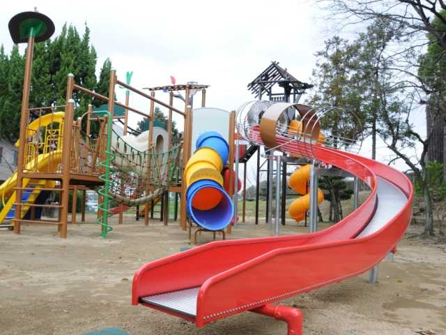 なんば駅すぐの室内遊び場「べるべるパーク」を子どもと体験！料金や対象年齢、おすすめの使い方は？るるぶKids