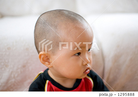 赤ちゃん髪型 坊主カット 髪型 おしゃれ坊主 子供 237517