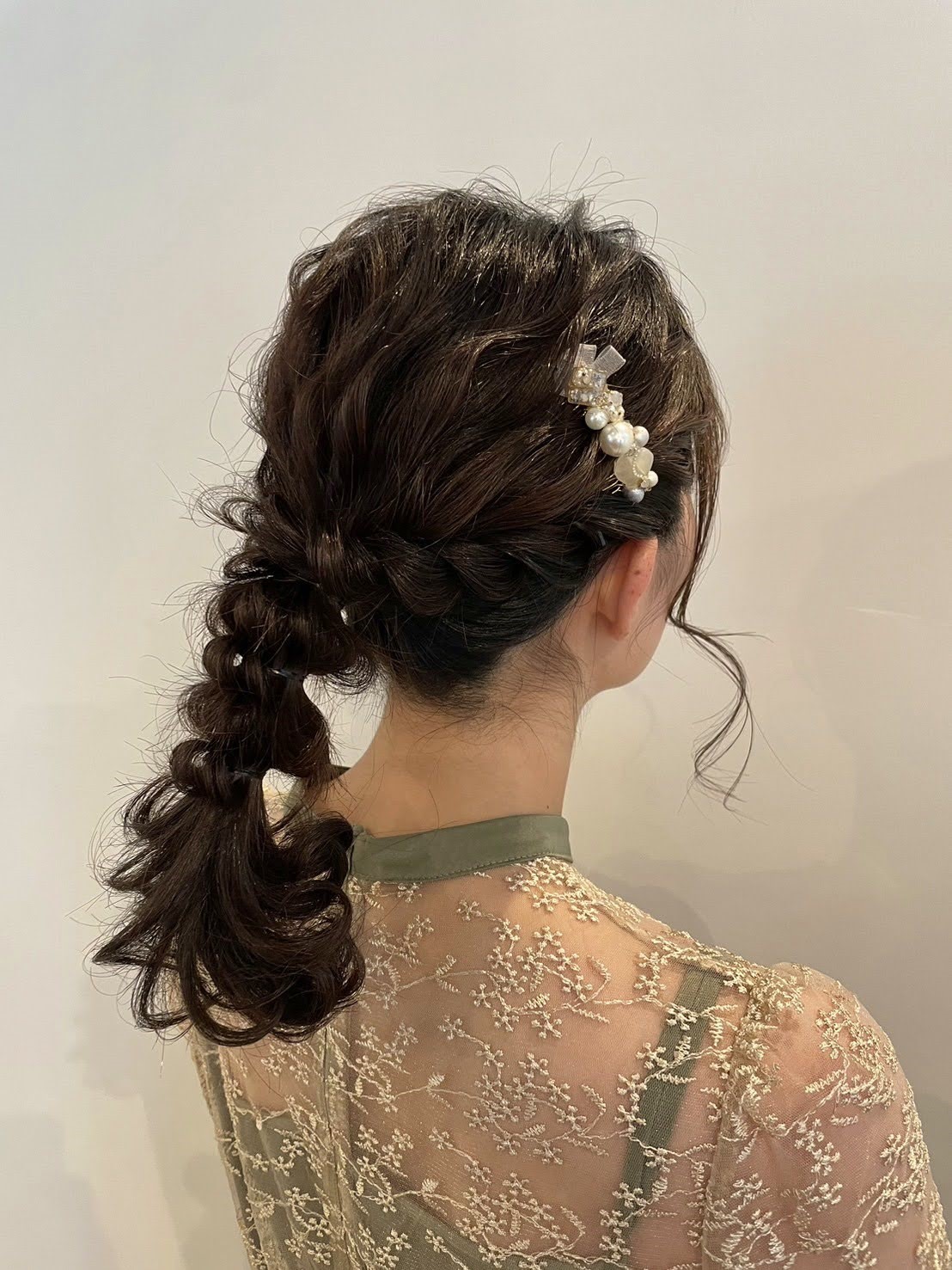 柏でヘアセット 同窓会へ参加する時にもオシャレにヘアアレンジをしていこうWEDDING toshi ARRANGE