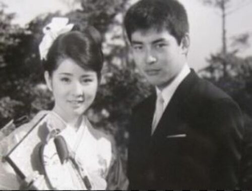 色っぽ～い！田中美奈子 ハンサム夫と九州旅行「めちゃ楽しそー」結婚１７年 - スポーツ報知