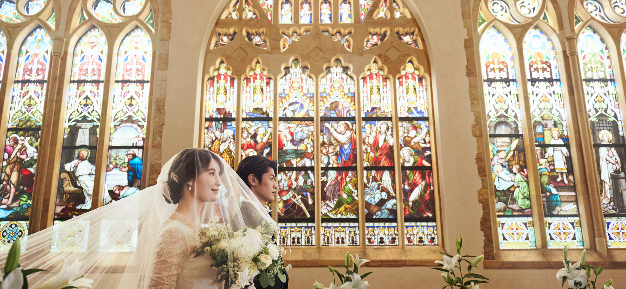 ゼクシィ 東京都の「ステンドグラス」がキーワードの披露宴・ウェディング会場