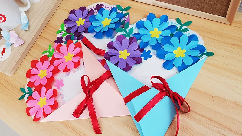 卒園プレゼントの製作アイデア11選フォトフレームやコサージュなどのアイデア保育士・幼稚園教諭のための情報メディア ほいくis ほいくいず