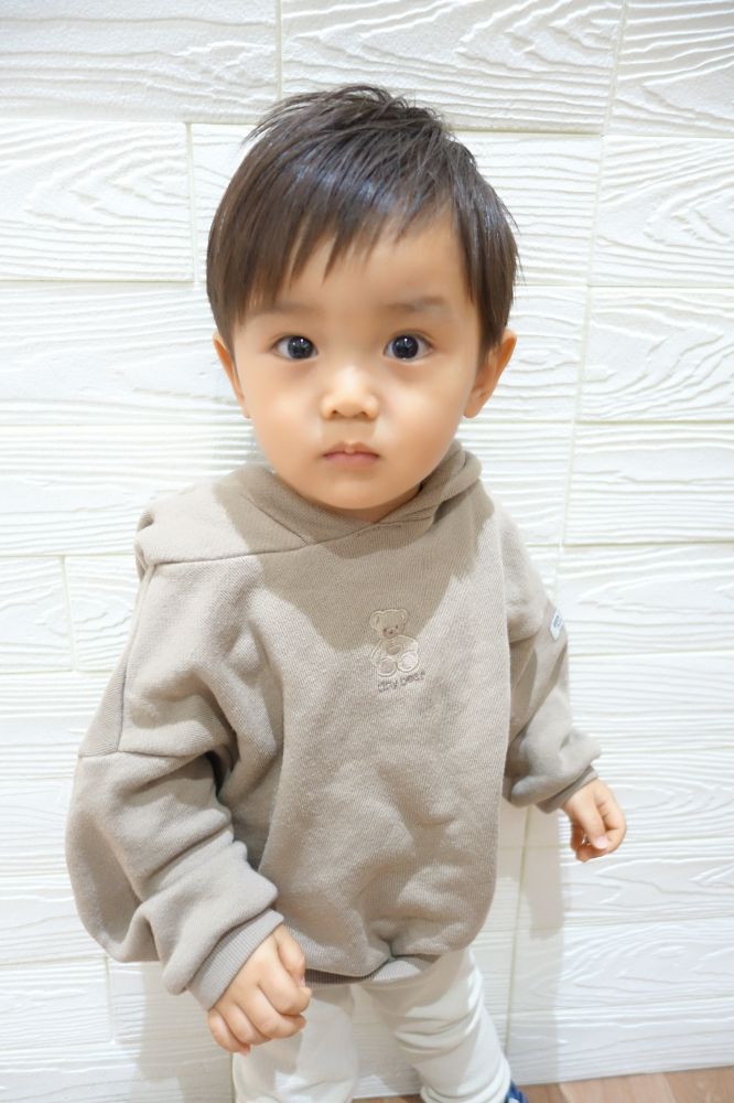 赤ちゃん前髪カット◎ – aura長崎市 江戸町美容室美容院アウラ長崎美容室長崎美容院長崎美容師長崎aura