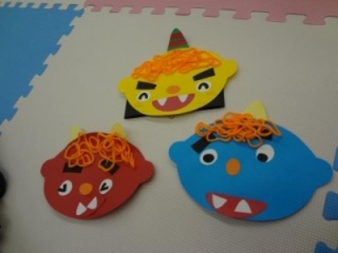 みんなの投稿 ｟鬼のお面｠デカルコマニー保育と遊びのプラットフォーム ほいくる