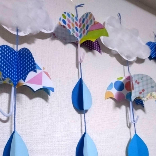 画用紙 6月の飾り・梅雨の飾り 簡単で可愛い！しずくの飾り モビール風・ガーランド風 の作り方 DIYdrawing paper dropdecoration MobileGarland- YouTube