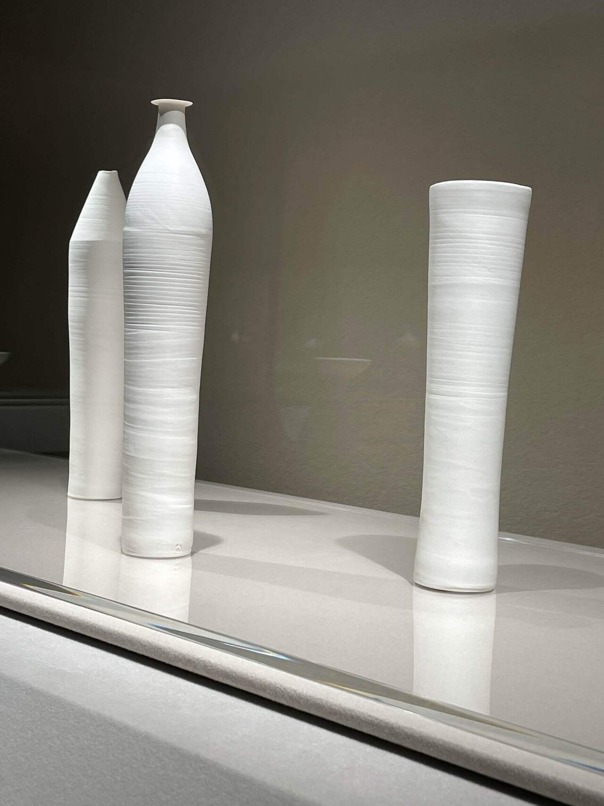 世界的に知られる陶芸家・黒田泰蔵の白磁の世界が大阪でLmaga.jp