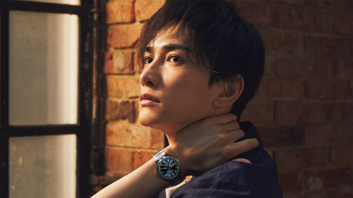 町田啓太さん「僕には姉と妹がいて、女性に囲まれて育ちました」VERY