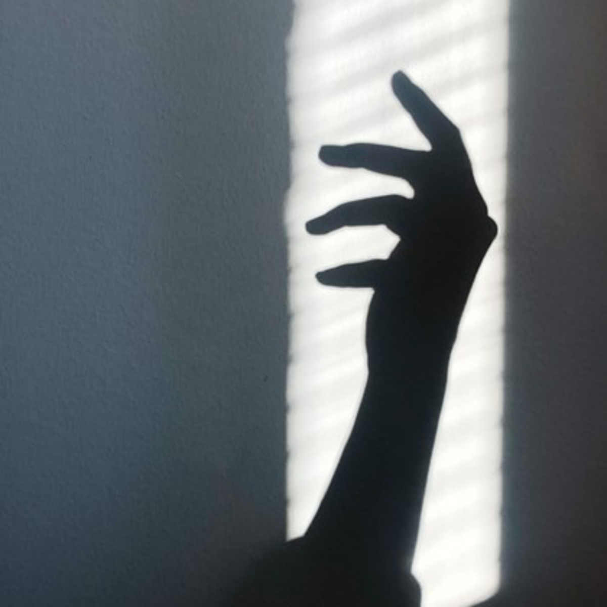 モデルプレス ✋手が綺麗な男性芸能人 Part1 ￣￣￣￣￣￣￣￣￣￣￣￣￣￣￣ ⁡ 今回は「手が綺麗な男性芸能人」のアンケート結果 Part1 をご紹介します💌💭⁡ 男らしいゴツゴツとした手、彫刻のようにしなやかな手、ハンバーグのような可愛い手 🤔 ⁡ 皆さんが思う