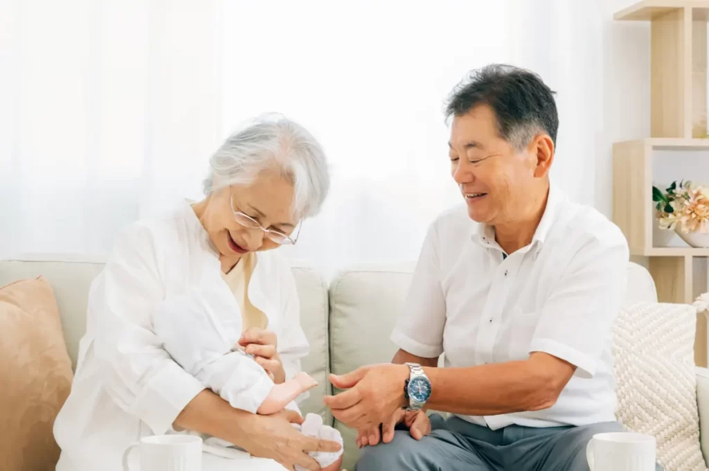 出産祝いのメッセージ英語では何て言う？すぐに使える例文も紹介カタログギフトのハーモニック ギフトメディア