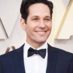 プリティ・リトル・ライアーズ』の女優が挙式!おしゃれな冬ウェディングをレポートフロントロウ