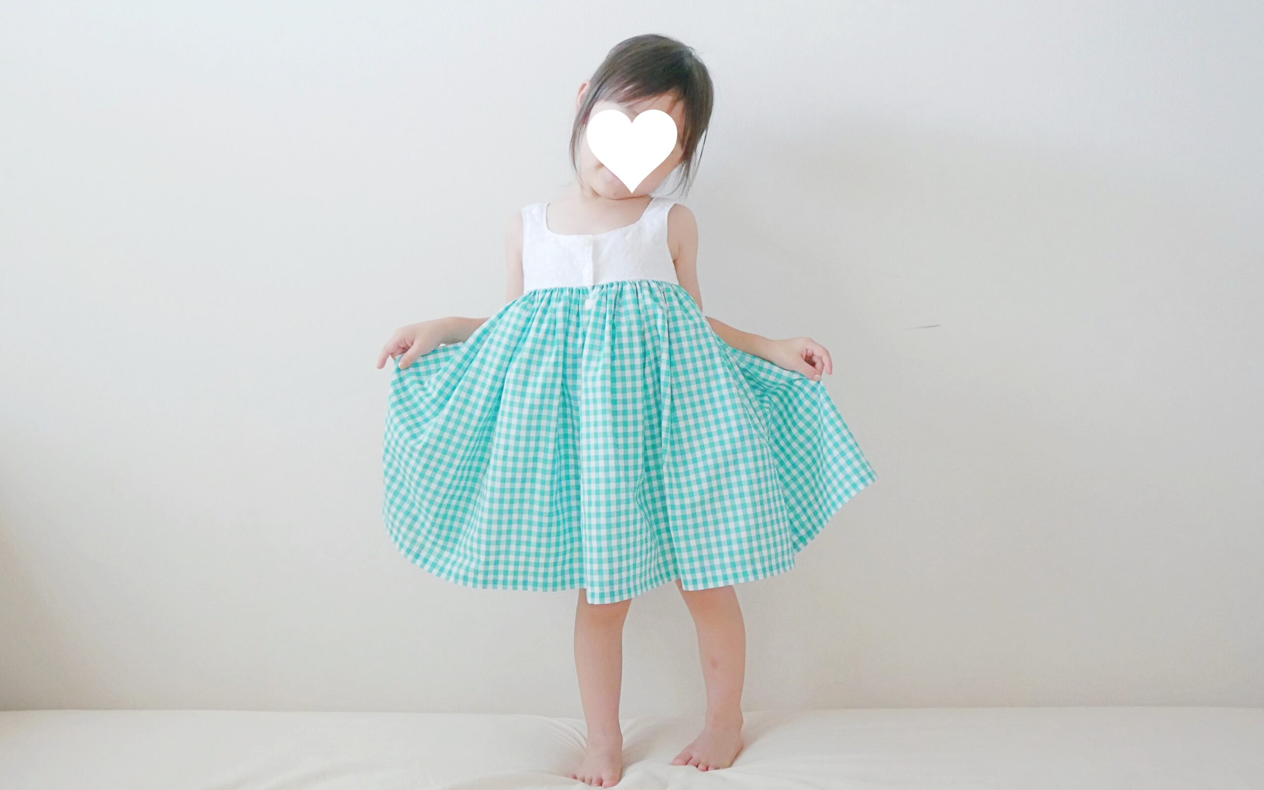 ハンドメイド 子供のフリル袖ワンピース- ハンドメイド洋裁ブログ yanのてづくり手帖-簡単大人服・子供服・小物の無料型紙と作り方