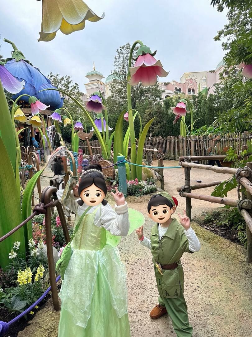 ハロウィン ヴィランズ コスプレ 衣装 12人分 キラキラ マスク 髪飾り付き ファンタジースプリングスで家族