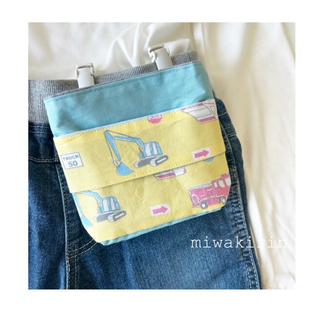 抗菌 移動ポケット エチケットポーチ こども ポーチ ハンカチ ティッシュ 小物入れ フック 幼稚園 こども園 記念品 入学準備 入園準備 日本製 -メルカリ