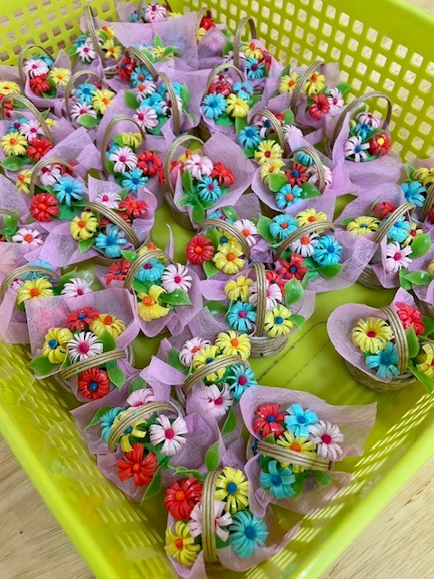 敬老の日はいかがお過ごしでしたか?デイサロンさつきには小さなお花が沢山咲いていましたよ 名古屋市西区・中村区の老人ホーム・介護センター花の木