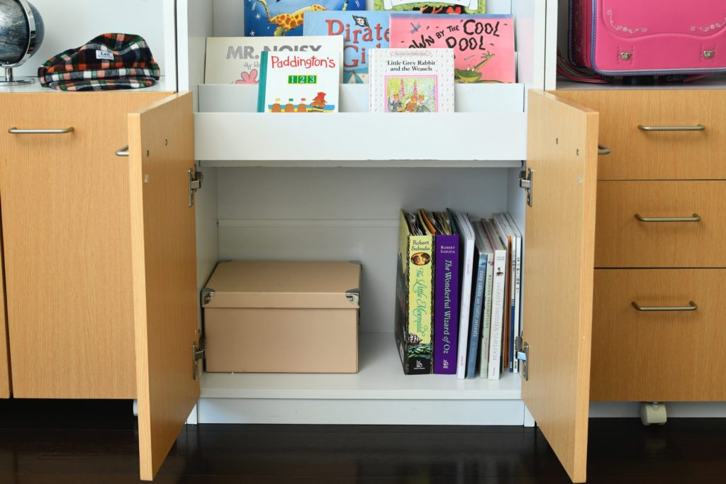 送料無料 ベビータンス 子供収納棚 折りたたみ収納 赤ちゃん専用 簡易 家庭用 寝室 整理ボックス 折り畳み収納キャビネット 折りたたみコンテナ折り畳み収納ボックス 省スペース 衣類 おもちゃ 本 雑誌 書類 整理整頓 扉付き 前開き 大容量 透明 収納箱 一人暮らし 魅力