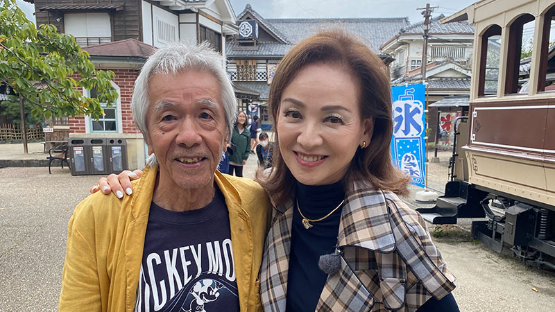 有吉反省会」反省人の夏樹陽子。 c 日本テレビ - 「有吉反省会」夏樹陽子のモノマネにバカリズム＆有吉が親身にアドバイス画像ギャラリー 4 5- お笑いナタリ