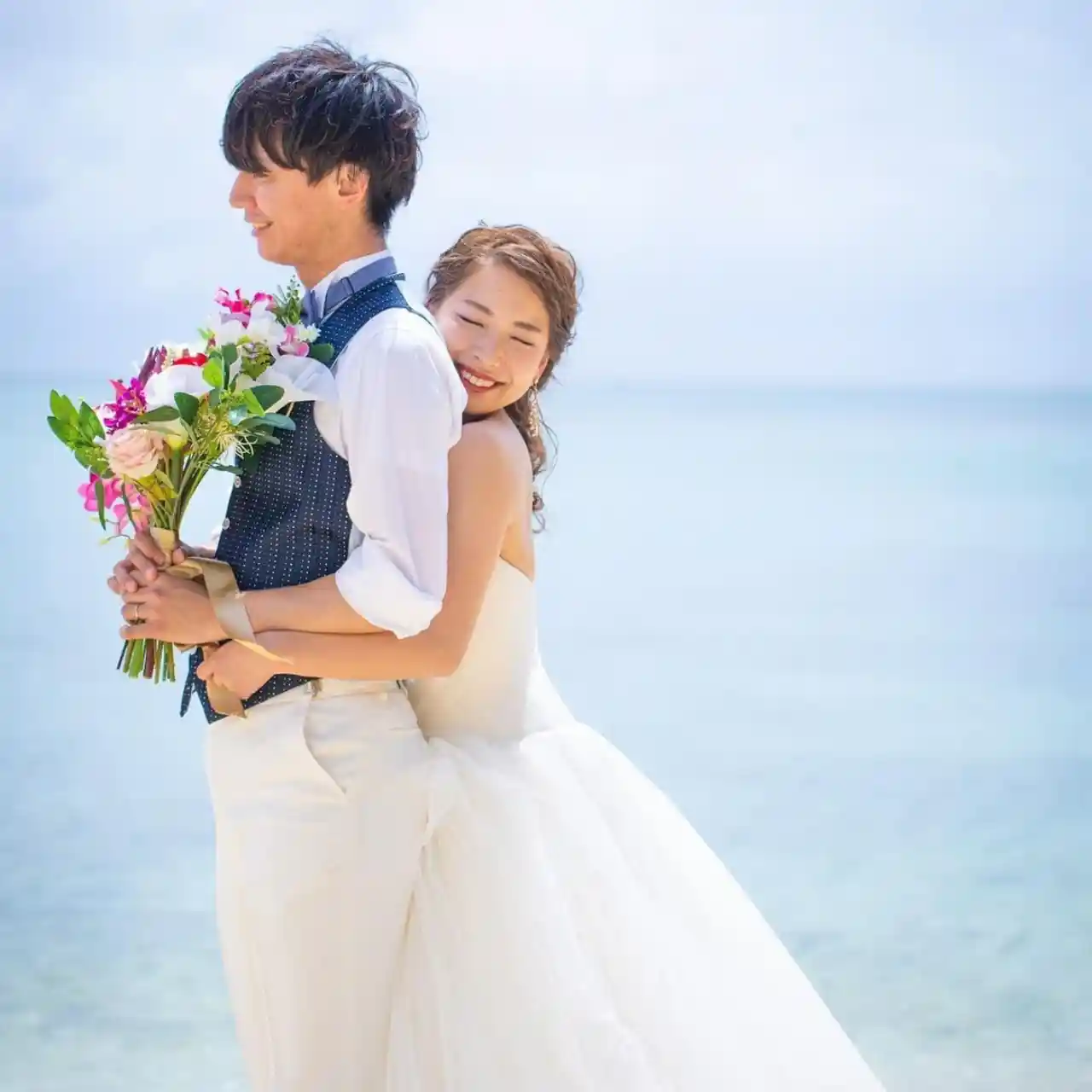 笑える！前撮り写真のおもしろポーズ横浜のウェディングフォト決定版