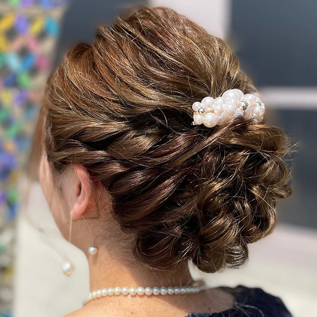 ロングドレスに似合うヘアスタイルって?新郎新婦の母親ドレス マザードレスレンタル