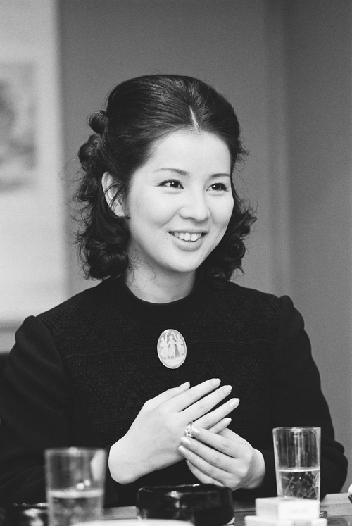 2025年現在 吉永小百合の旦那さんは元気ですか？夫の岡田太郎の今！芸能人の裏ニュース