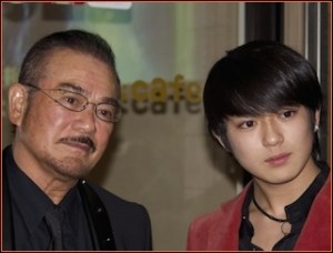 新田真剣佑&眞栄田郷敦兄弟が結婚を同日電撃発表、父誕生日に 兄新田お相手は元女優の一般女性 - 結婚・熱愛 : 日刊スポーツ