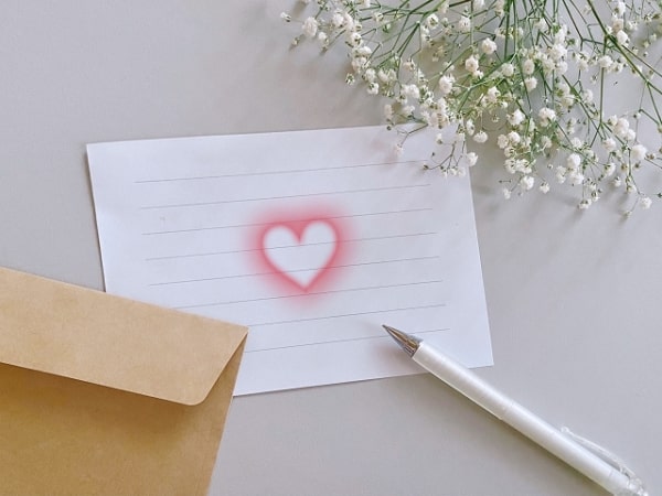 結婚祝いの寄せ書きアイデア！書き方のコツと文例15選meseca blog